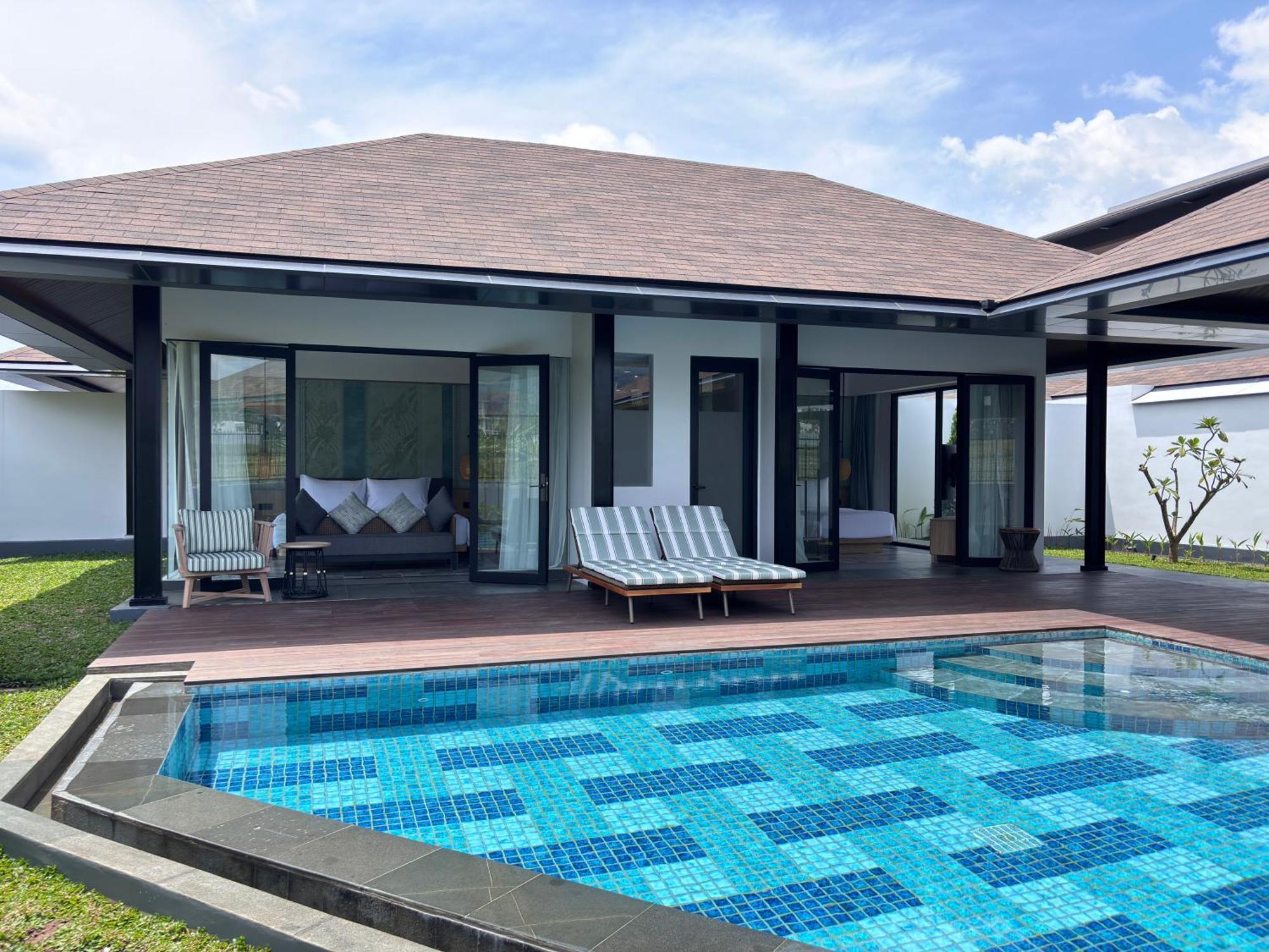 Hotel Santika Garut Exterior photo